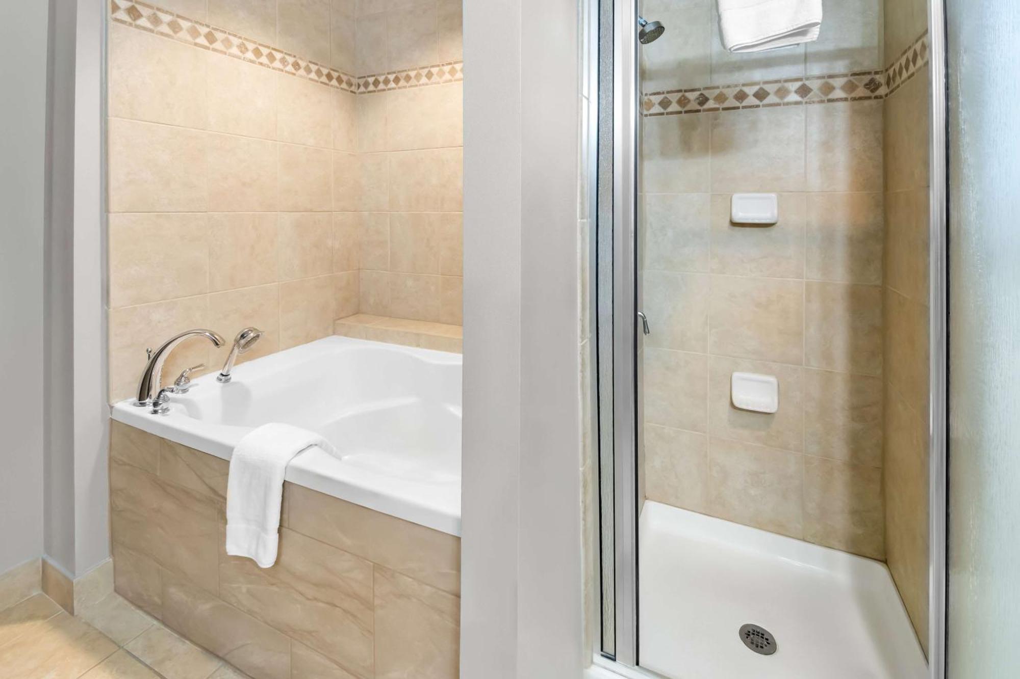 Big Country Hotel & Suites, Surestay Collection By BW AbileneAbilene  Kültér fotó